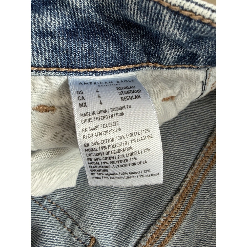 American Eagle High Rise Mom Jeans Women's Size 4 Straight Stretch Denim Light‎ - Picture 6 of 12